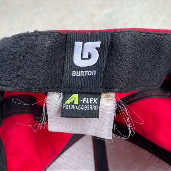 Vintage Burton Snowboards red flex fit cap/ hat - Picture 4 of 6